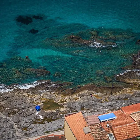 Scinniamare Apartment *